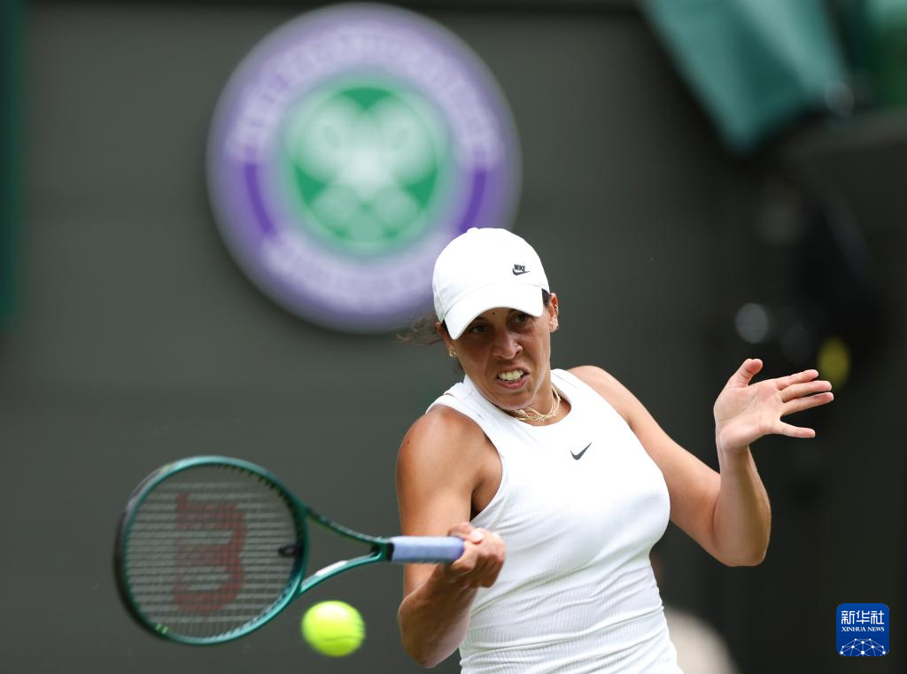 她的灵活步 她的灵活步